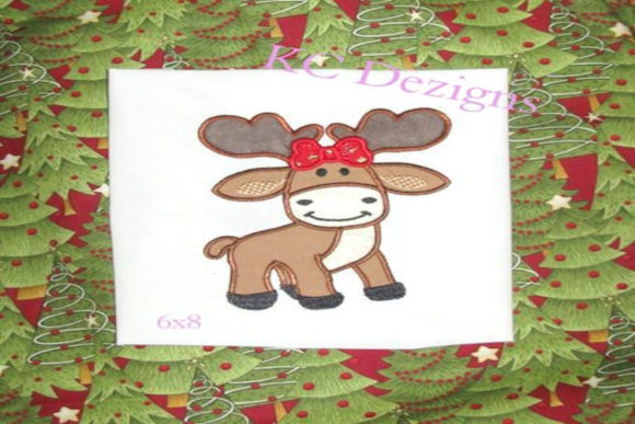 Reviewing Christmas Moose 03 for Boutique Sweatshirts